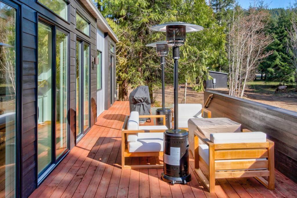 Mt. Cabin W/Views At White Pass Packwood Exterior photo